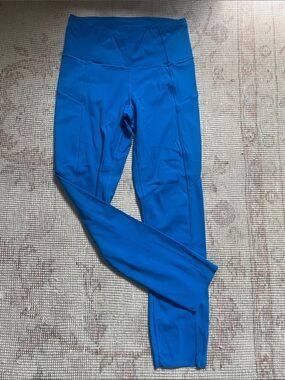 Lululemon yoga pants